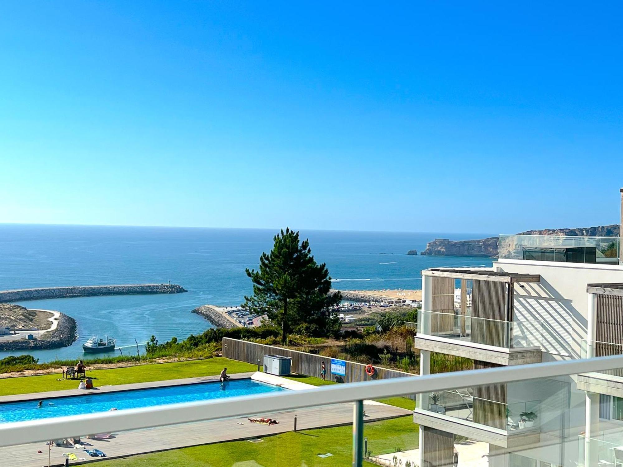 Mar A Vista - Condominium With Pool, Gym And Sea Views Назаре Экстерьер фото