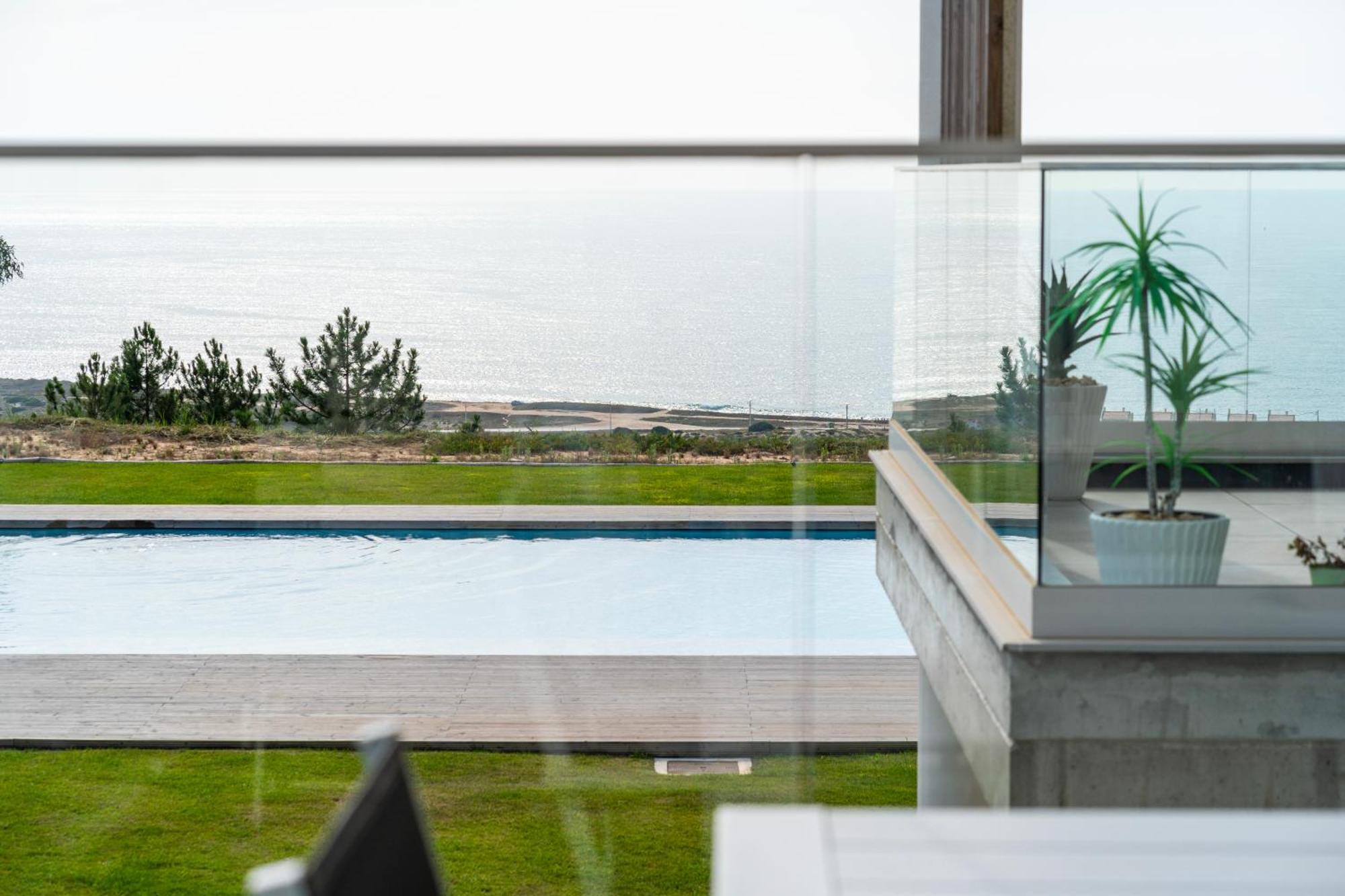 Mar A Vista - Condominium With Pool, Gym And Sea Views Назаре Номер фото