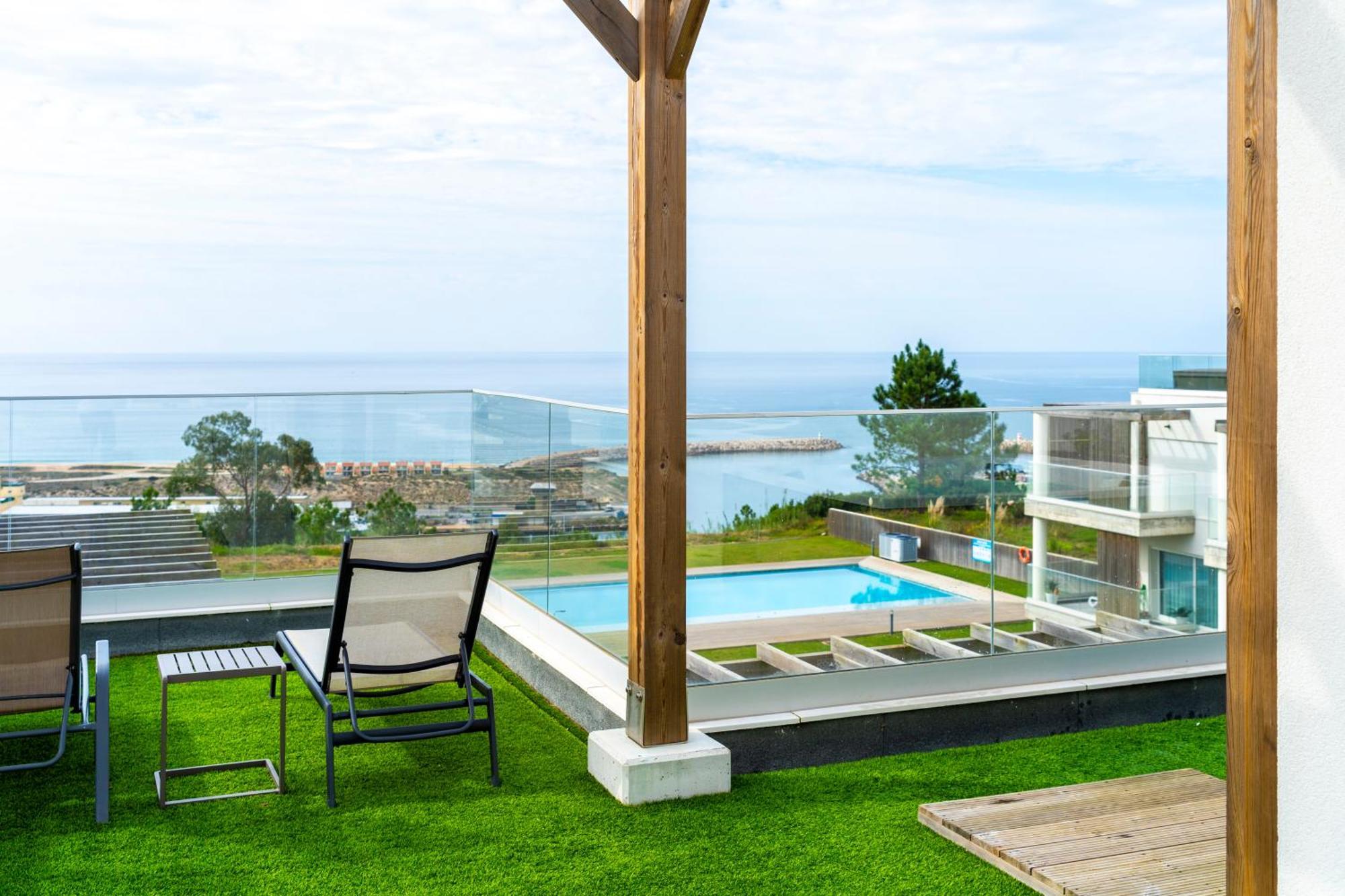 Mar A Vista - Condominium With Pool, Gym And Sea Views Назаре Экстерьер фото